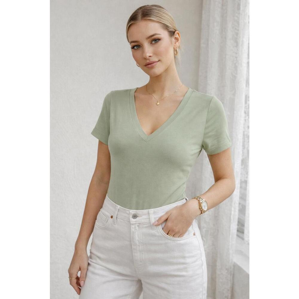 NWT MANGOPopโ Light Green V-Neck Short Sleeve Bodysuit